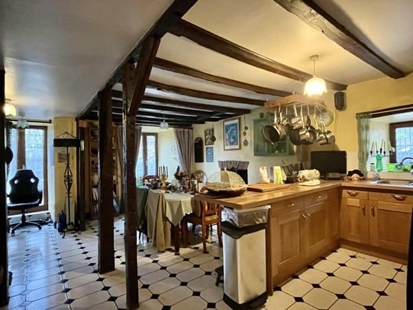 Maison à vendre |  Rochechouart |  7 pièces | 225 m²