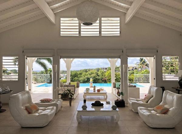 Maison à vendre 7 pièces SAINTE ANNE (971)