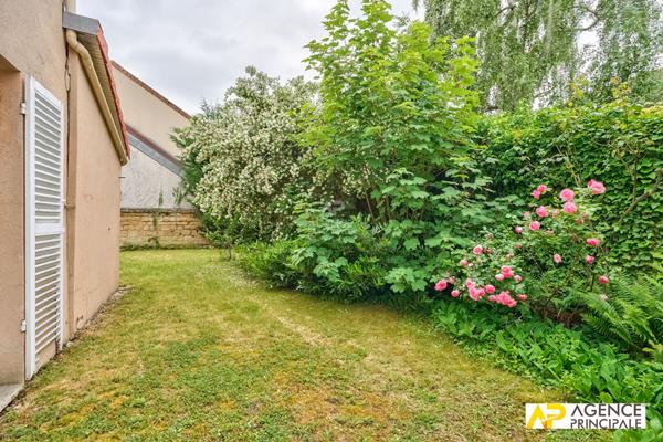 Maison - centre ville €1 195 000 ** - Référence 12938