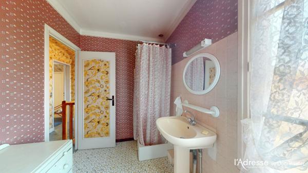 VENTE : maison T6 (160 m²) à COMBS LA VILLE