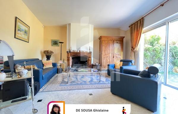 Maison traditionnelle de 180 m2 avec terrasse