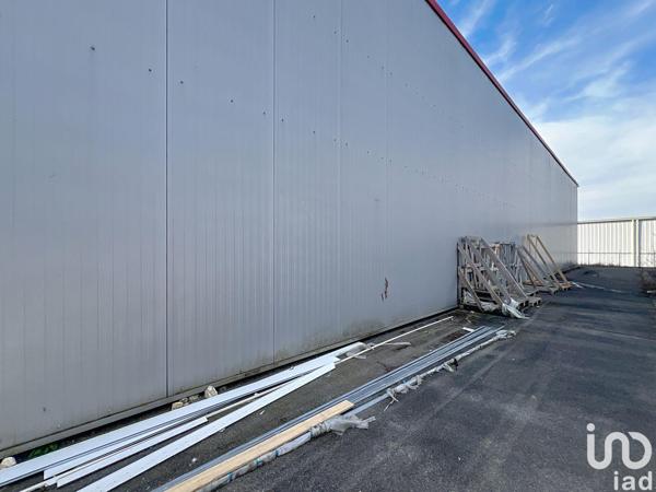 Atelier à vendre 700 m² Chevry-Cossigny