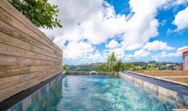 Villa T4 avec piscine, vue panoramique et terrain arboré