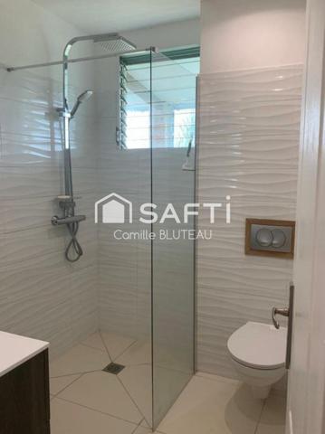 Villa T4 avec piscine, vue panoramique et terrain arboré