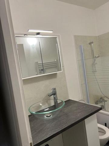 Appartement T2 spacieux, faibles charges.