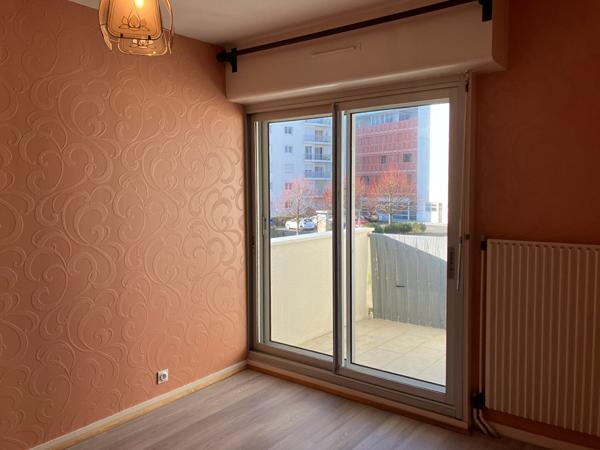 A vendre, appartement de 3 pièces,67m², à Royan proche du marché central !