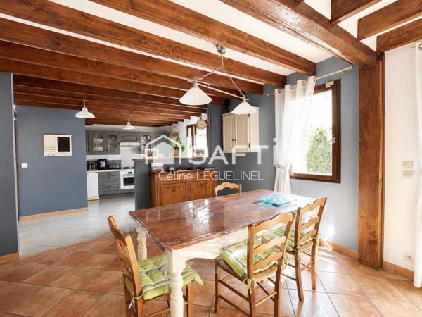 Maison de charme, volumes et fort potentiel