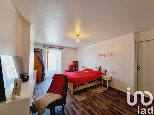 Maison de village 5 pièces de 127 m² à Janville (28310)