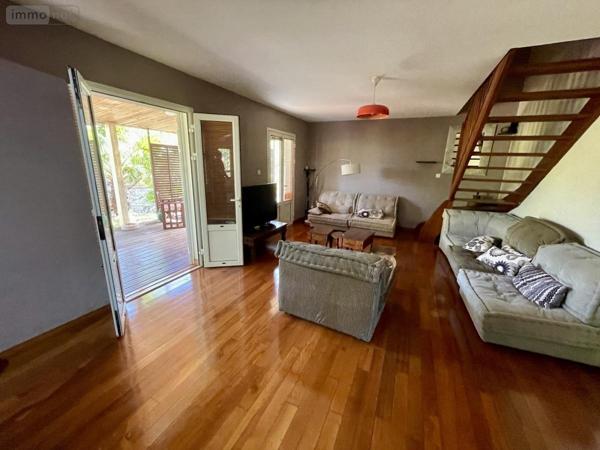 Maison à vendre à Saint-Paul à la Réunion (97435), ref : 97409-259