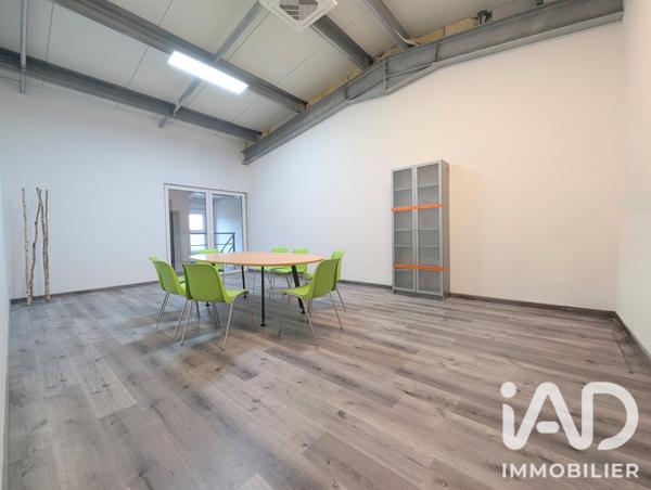 Hangar à vendre 1 249 m² Bertrange