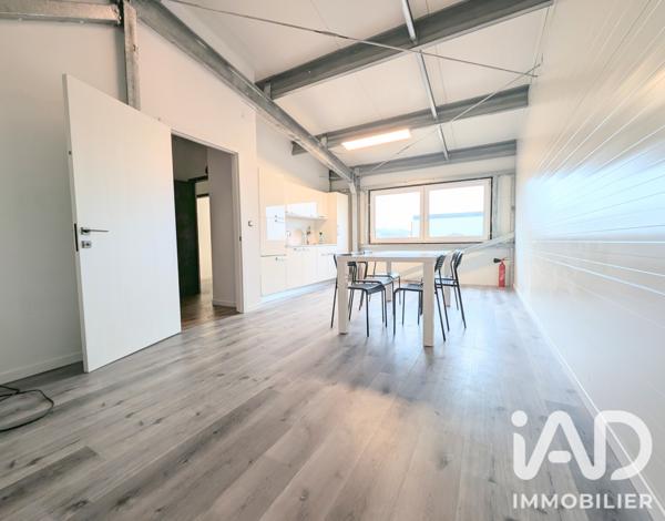 Hangar à vendre 1 249 m² Bertrange
