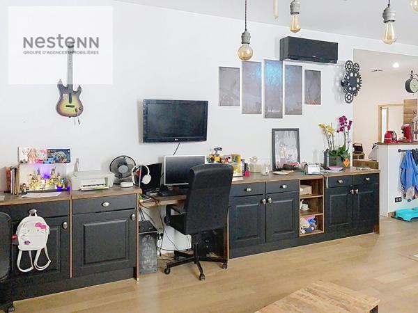 À vendre : Appartement spacieux de 4 pièces à Toulon, Champ de Mars avec chambre de bonne et cave