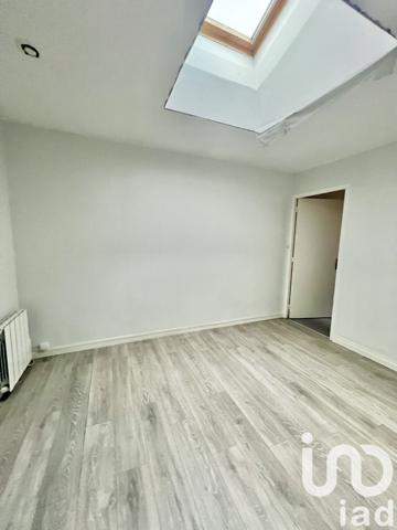 Maison traditionnelle 4 pièces de 71 m² à Verneuil-en-Halatte (60550)