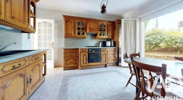 Maison à vendre 6 pièces 186 m² Limonest