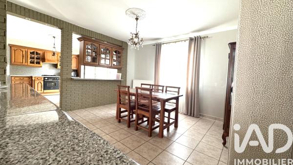 Maison à vendre 6 pièces 186 m² Limonest