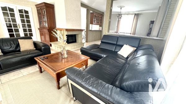 Maison à vendre 6 pièces 186 m² Limonest