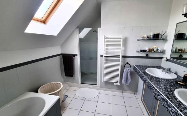 Maison à vendre    6 pièces • 113,12 m2 Domont