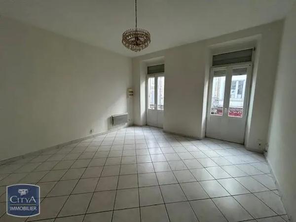 Appartement à louer 2 pièces 37.5m²