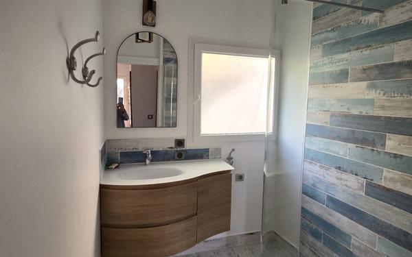 Maison à vendre    3 pièces • 65 m2 Six-Fours-les-Plages