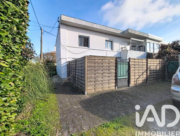 Immeuble à vendre 151 m² Pessac