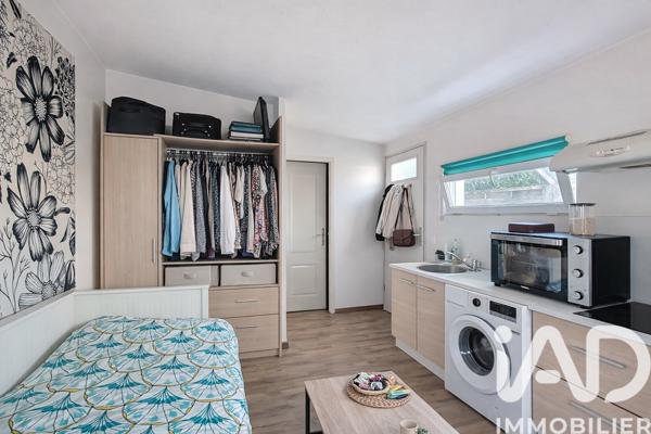 Immeuble à vendre 151 m² Pessac