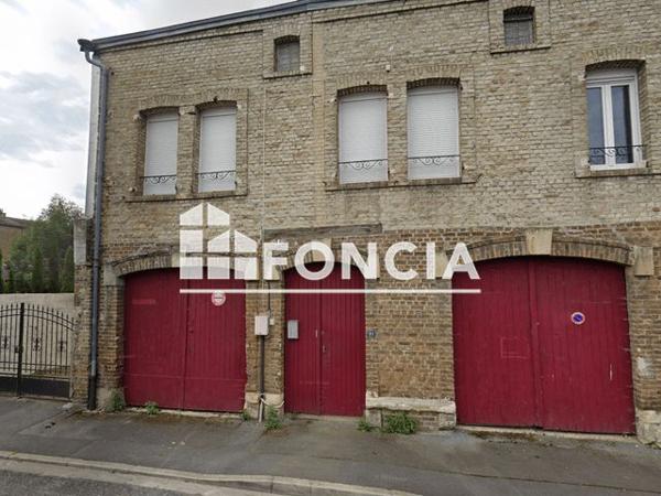 Location Parking - 11 RUE DU CHEMIN SALE Vouziers 08400