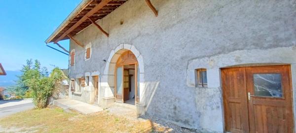 Dingy-en-Vuache (74520) Maison avec jardin