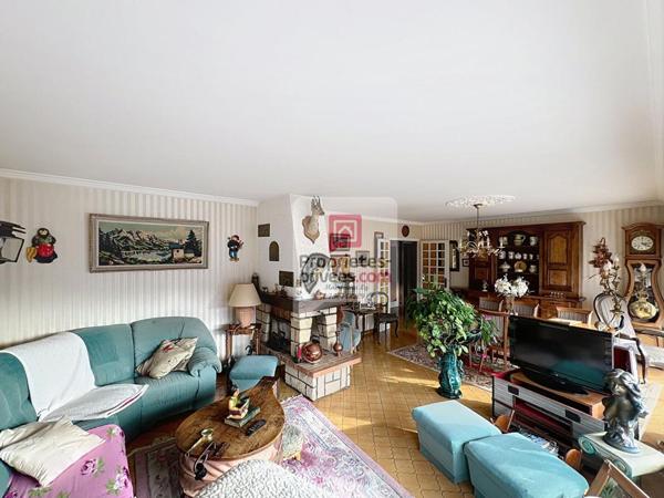 Maison avec T2 Ugine 7 pièces 323 m2