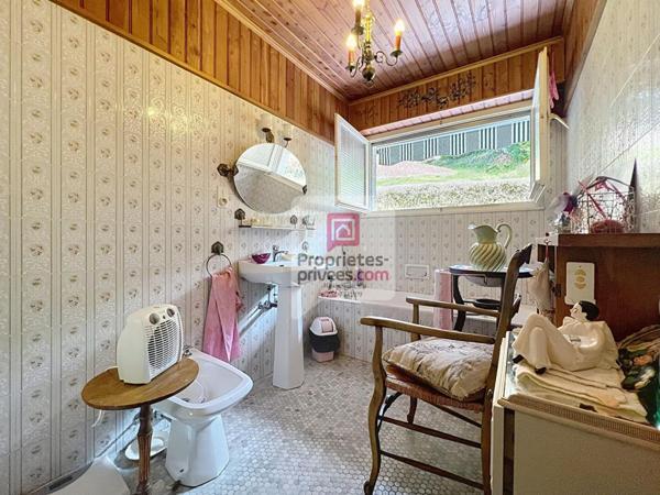 Maison avec T2 Ugine 7 pièces 323 m2