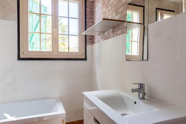 Maison à vendre |  Ussac |  5 pièces | 90 m²