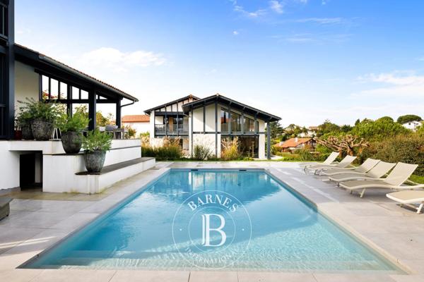 Saint-Jean-de-Luz, Maison 10 Chambres -  460 m² à vendre