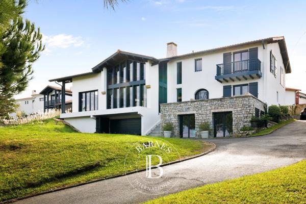 Saint-Jean-de-Luz, Maison 10 Chambres -  460 m² à vendre