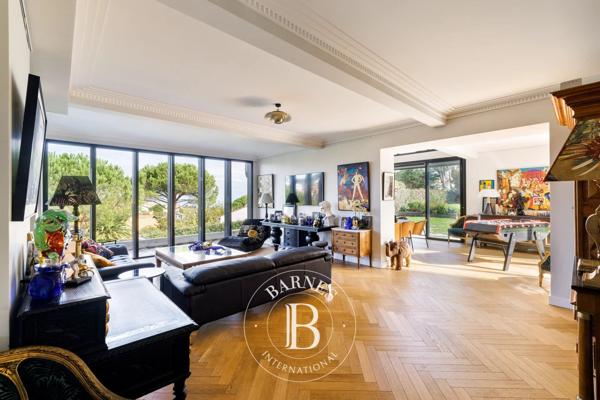 Saint-Jean-de-Luz, Maison 10 Chambres -  460 m² à vendre