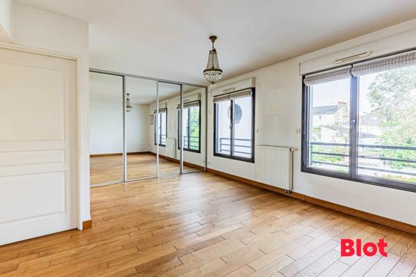 Appartement 5 pièce(s)