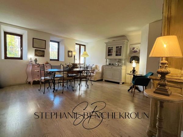 Maison  5 pièce(s) 180 m2