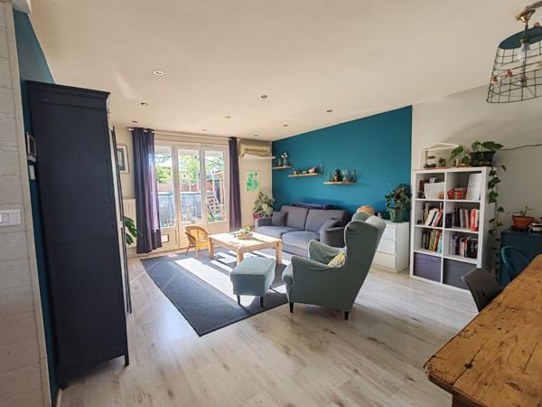 Maison T4...Une vie de plain-pied aux DOUETS !