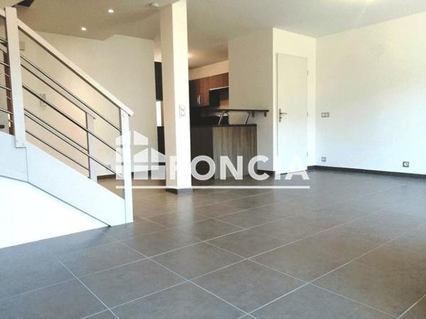 Location Maison 3 pièces 80.84 m² - 215 RUE DE L'EGLISE Crets En Belledonne 38830
