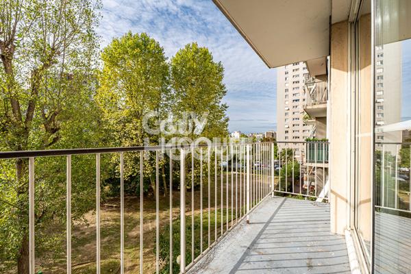 Appartement Asnieres Sur Seine 3 pièce(s) - METRO LES COURTILLES