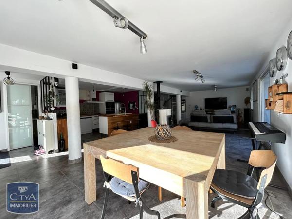 Maison à vendre 4 pièces 136m²