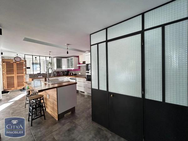 Maison à vendre 4 pièces 136m²