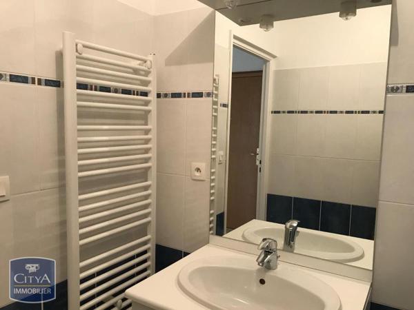 Appartement à louer 2 pièces 52.93m²