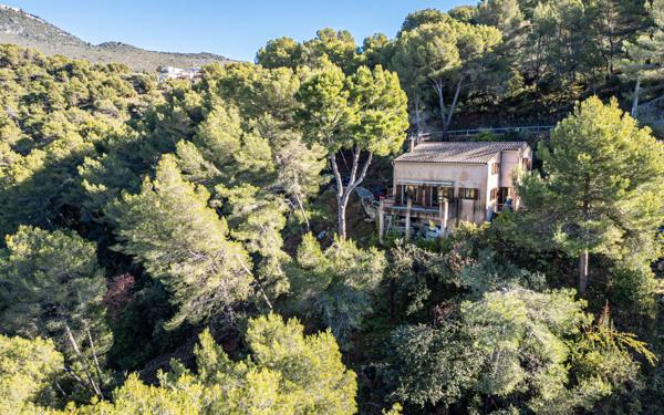 Maison à vendre    4 pièces • 104 m2 Colomars