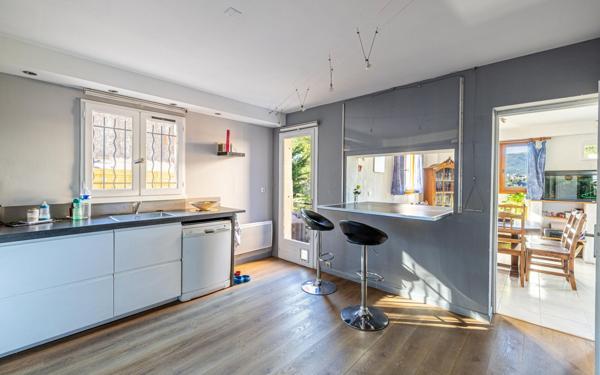 Maison à vendre    4 pièces • 104 m2 Colomars