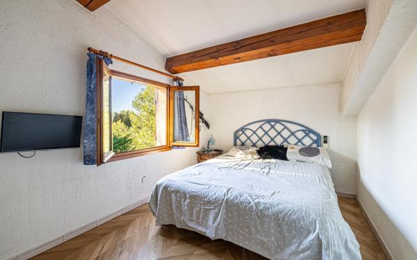 Maison à vendre    4 pièces • 104 m2 Colomars