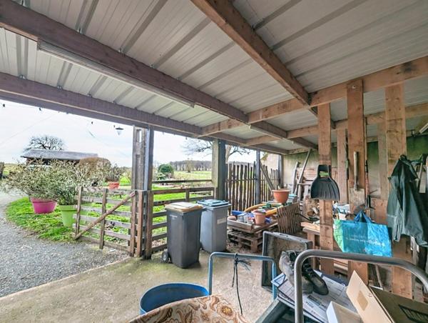 Longère sur grande parcelle sans voisinage