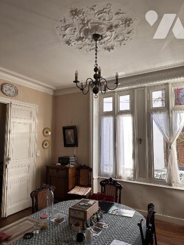 A VENDRE VANNES 56 BELLE MAISON DE VILLE 