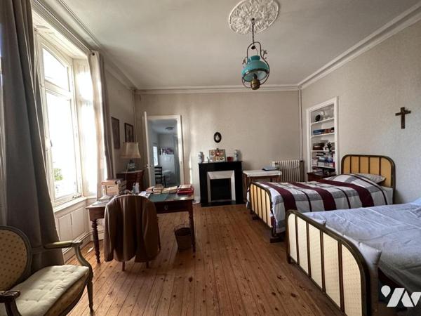 A VENDRE VANNES 56 BELLE MAISON DE VILLE 