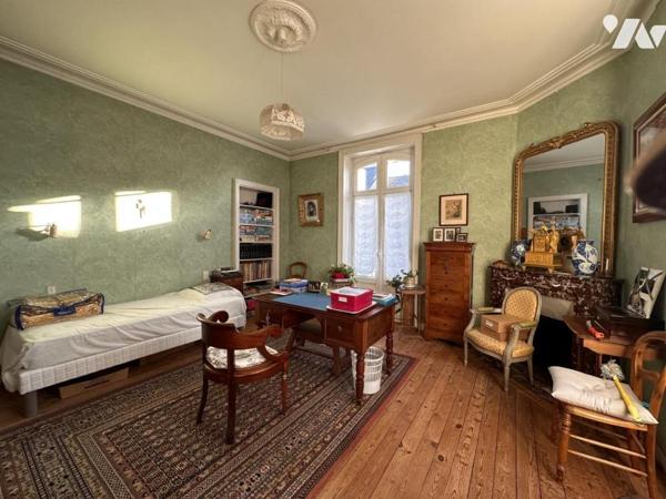 A VENDRE VANNES 56 BELLE MAISON DE VILLE 