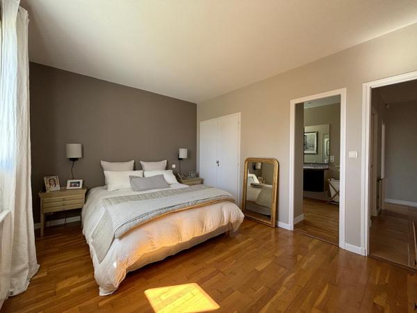 Maison 5 pièces - 160 m² Exclusivité efficity