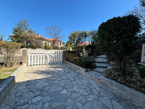 Maison 5 pièces - 160 m² Exclusivité efficity